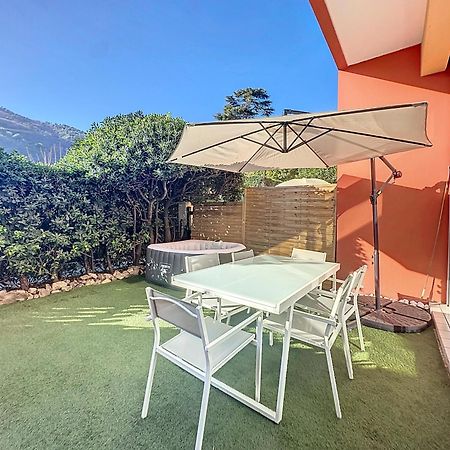 2 Pieces - Parking - Jacuzzi - Food & Drink - Love 芒通 外观 照片
